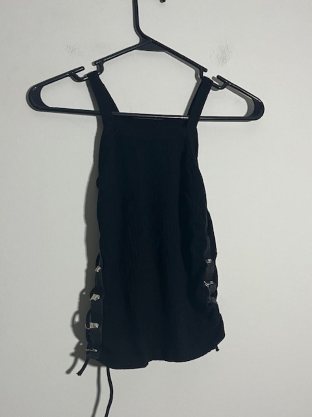 Suzette Collection Open Side Black Top Size Small